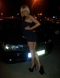 Fryzury Średnie Na co dzień Proste z grzywką Rozpuszczone Blond - 2115465