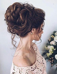 Fryzury Długie Ślubne Kręcone Upięcie - 3156545