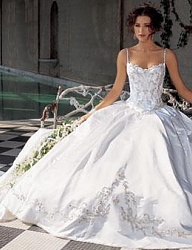 Moda Ślub Suknie ślubne - 892831