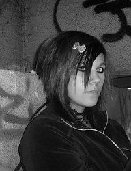 Fryzury Średnie Alternatywne EMO - 2326