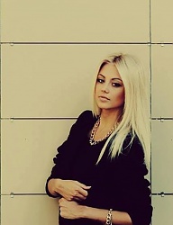 Fryzury Długie Na co dzień Proste Rozpuszczone Blond - 2399801
