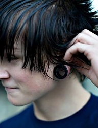 Fryzury Średnie Alternatywne EMO - 297945