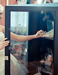 Fryzury Długie Ślubne Kręcone Upięcie Blond - 1262147