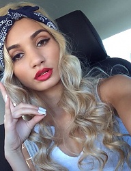 Fryzury Długie Na co dzień Kręcone Rozpuszczone Blond - 3068751