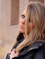 Fryzury Długie Na co dzień Proste Rozpuszczone Blond - 2081445