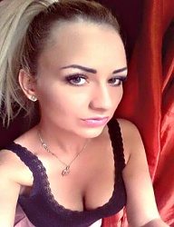 Fryzury Średnie Na co dzień Proste Upięcie Blond - 3211748