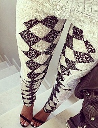 Moda Spodnie Leginsy - 2670541
