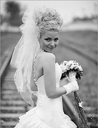 Fryzury Średnie Ślubne - 824713