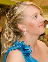 Fryzury Długie Ślubne Kręcone Rozpuszczone Blond - 1262246