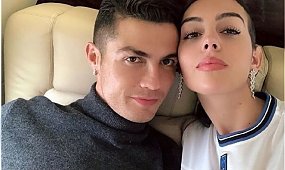 Cristiano Ronaldo i Georgina Rodriguez NAJPIĘKNIEJSZĄ parą świata? Ich fani nie mają wątpliwości, że TAK!