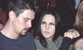 Agnieszka Chylińska ukrywała to przed mediami? Wiemy kim jest jej mąż, ile ma dzieci i w jakim jest wieku