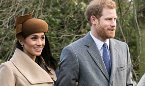 Meghan bez makijażu pozuje z synkiem z okazji jego 1. urodzin. Mały Archie to kopia taty!