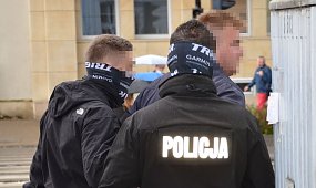 27-latek aresztowany za proponowanie seksu 14-latce. To znany muzyk disco polo