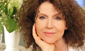 Halina Frąckowiak - wiek, piosenki, biografia - wszystko, co chcesz o niej wiedzieć!