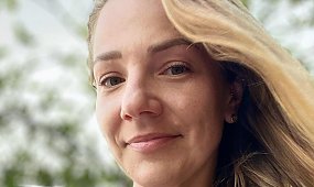 42-letnia Hanna Zborowska paraduje w mikroskopijnym opalaczu. Internauci nie dowierzają: "Figura marzenie" [zdjęcie]