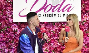 „Doda. 12 kroków do miłości” – nowe reality show, które skradło serca Polaków. O czym jest i na czym polega?