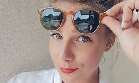 Marta Wierzbicka pręży się na plaży w skąpym opalaczu. W sieci aż wrze, a fani nie mogą oderwać oczu od jej atutów [zdjęcie]