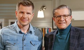 Zygmunt Chajzer ocenia młodą narzeczoną syna! Wypalił z tym prosto z mostu. Fani przecierają oczy