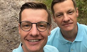 Rafał Mroczek na pielgrzymce do Częstochowy. Kulisy pątniczego trudu mogą szokować [zdjęcia]