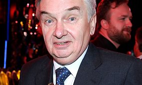 Tadeusz Sznuk nielegalnie robił TO w samolotach pasażerskich. 83-letnia legenda wyznała prawdę o swojej przeszłości