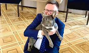 Koniec ery Hołowni w Sejmie. Wygłosił ostatnie słowa i zszedł z mównicy, nie kryjąc emocji