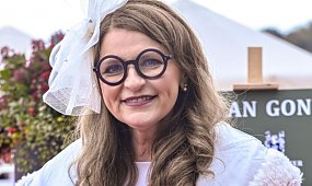 Myślisz, że potrafisz chodzić po chodniku? Irena Kamińska-Radomska miażdży popularny nawyk. "To brak klasy"