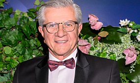Zygmunt Chajzer o ślubie syna z 19-latką. Reakcja ojca na wiek Bianki mówi wszystko