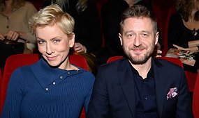 Anita Werner z dekoltem do pępka i bez stanika wyeksponowała wdzięki w pełnej krasie. Tak świętowała 45. urodziny ukochanego [zdjęcie]