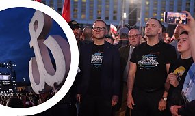 Duda i Nawrocki jak bliźniaki: te same koszulki, wspólny śpiew. Ale to, co zrobił tłum… Niewiarygodne