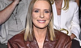 Aneta Zając w skąpej mini skradła show za kulisami. Trudno oderwać wzrok od jej nóg. "Co za metamorfoza" [foto]