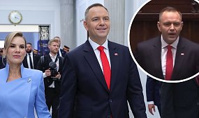 Zaprzysiężenie Karola - klimat jak ze stadionu. Dostał oklaski, poddani skandowali jego imię, a na koniec krzyknął [wideo]