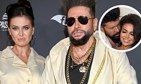 Ponętny Rutkowski chwyta za całkowicie rozgogolone walory żony. Odważna fotka krąży po sieci [galeria]