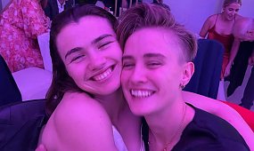 Eks Katarzyny Zillmann w SAMEJ bieliźnie oddała się domowym obowiązkom. Tak leczy się złamane serce? [zdjęcia]