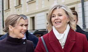 Pojedynek pierwszych dam w Pradze: Nawrocka przegrywa z Pavlovą