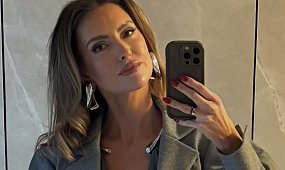 Dominika Grosicka z dekoltem do pępka wybrała się na wesele. Fani bez litości: "Zero szacunku dla panny młodej"