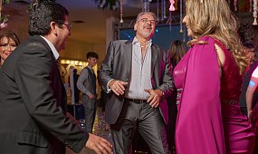 Nieobyczajny taniec na balu charytatywnym podstawówki. To, co działo się w remizie sieje zgorszenie