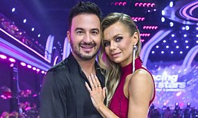 Kusa kiecka Emilii Komarnickiej rozpadała się na parkiecie "TzG", odsłaniając jej kobiecość. Gorąca rumba i takie sceny [dużo zdjęć]