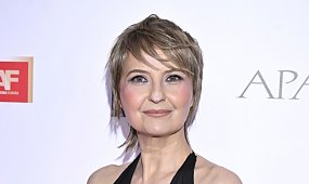 Izabela Kuna poszła na całość na Gali Orłów. Rozgogolony dekolt sięgał niemal pępka