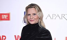 Małgorzata Kożuchowska postawiła na goliznę. Odważny prześwit obnażył ideał