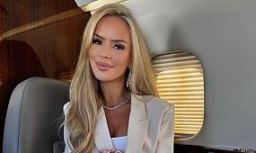 Roznegliżowana Monika Ordowska kusi subtelnymi dzwoneczkami. Sylwetka bogini i nogi do nieba