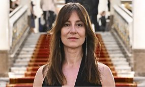 Maja Ostaszewska chyba się zapomniała! Skandalicznym dekoltem zawstydziła wszystkich w Operze Narodowej