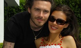 Rozgogolona Nicola Peltz świeci majtkami przy wielkanocnym koszyczku. Fani nie gryzą się w język: "To już dno" [zdjęcia]