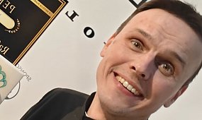 Ksiądz ostro o prezentach na komunię: "Dzieciaki stają się materialistami". Rodzice oburzeni