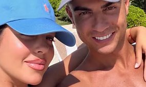 Cristiano Ronaldo i Georgina Rodriguez zanurzyli się w wielgachnym basenie. Jeden gest mówi wszystko o tym, jak osładzają sobie bolesną porażkę [wideo]