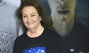 Anna Dymna przeszła spektakularną metamorfozę. Uczestnicy festiwalu zwrócili uwagę na świetną sylwetkę aktorki [zdjęcie]