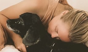 Gwiazda kultowego serialu ma nieuleczalnego raka z przerzutami. Na ten widok fanom pękły serca