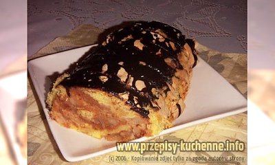 Rolada biszkoptowa z jabłkami