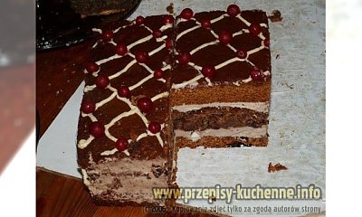 Placek z wstawką orzechową