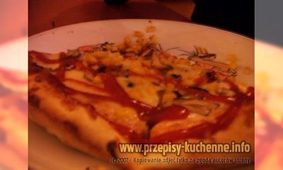 Pizza z kukurydzą