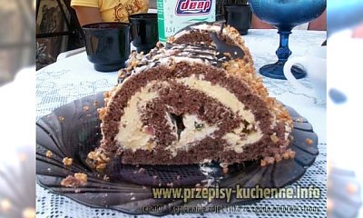 Rolada czakoladowa z galaretką